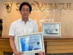 sido-muncul-mendapat-sertifikat-atas-komitmen-penggunaan-listrik-100-persen-energi-terbarukan.jpg