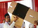 simulasi-pemungutan-dan-penghitungan-suara-pemilu-2024_20231218_210855.jpg