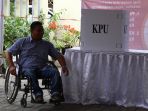 simulasi-pilkada-bagi-penyandang-disabilitas_20170208_205930.jpg