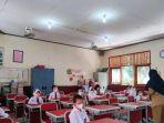 simulasi-ptm-murid-kelas-1-di-sdn-6-beji-kota-depok-selasa-2892021.jpg