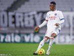 sinaly-diomande-saat-membela-lyon-di-ajang-ligue-1.jpg