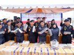 sinergi-bea-cukai-batam-dan-kepulauan-riau-amankan-dua-kapal-pembawa-rokok-dan-rotan-ilegal.jpg
