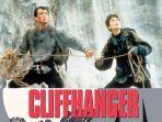 sinopsis-film-cliffhanger-1993-cover-film.jpg