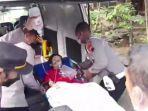 sinta-auli-penderita-tumor-kaki-dijemput-kapolri.jpg