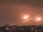 sistem-pertahanan-udara-israel-iron-dome-melepaskan-rudal-pencegat.jpg