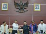 sistem-politik-di-indonesia-miliki-kekhasan_20181022_121250.jpg