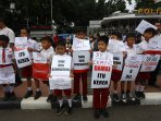 siswa-gelar-aksi-damai_20160116_013321.jpg