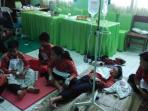 siswa-keracunan_20151030_152027.jpg