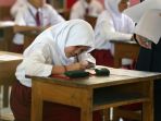 siswa-sd-ikuti-usbn_20190422_211625.jpg