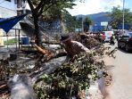 siswa-spn-bersihkan-sisa-sisa-kerusuhan-jayapura_20190831_152033.jpg