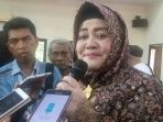 siti-asmah-ratu-agung-satu-dari-7-penggagas-partai-syariah-212_20170718_112941.jpg