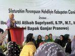 siti-atikoh-supriyanti-saat-acara-silahturami-perempuan-nahdliyin-se-kabupaten.jpg