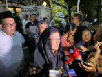 siti-nurbaya-melakukan-takziah-vwer.jpg