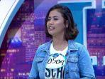 siti-saadah-desti-saat-mengikuti-audisi-ajang-pencarian-bakat-indonesian-idol.jpg