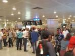 situasi-bandara-ataturkh-turki_20160717_234853.jpg
