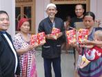 siwo-jaya-gandeng-sarihusada-bagikan-susu-sgm_20150322_215521.jpg