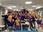 skuad-fiorentina-merayakan-kemenangan-telak-0-3-atas-tuan-rumah-juventus.jpg