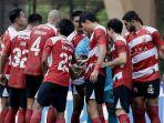 skuad-madura-united-yang-kini-duduk-di-puncak-klasemen-hingga-pekan-sembilan-liga-1.jpg