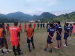 skuad-persipura-ketika-menjalani-latihan-perdana-di-stadion-mahacandra-uncen.jpg