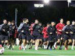 skuad-timnas-indonesia-latihan-di-qatar.jpg