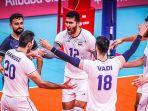 skuad-timnas-voli-iran-merayakan-kemenangan.jpg
