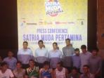skuat-satria-muda-pertamina-berpose_20160107_205928.jpg