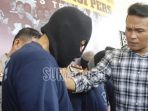 slamet-subagijo-ditangkap-polres-trenggalek_20180412_144724.jpg