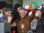 slank-pentas-tolak-revisi-uu-kpk_20160223_161432.jpg