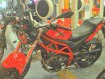 sm-sport-rz3s-yang-dibilang-mirip-ducati-monster.jpg