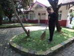 smkn-57-dijadikan-tempat-tinggal-sementara-untuk-tim-medis-covid-19_20200422_180509.jpg