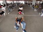 social-distancing-di-thailand.jpg