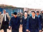 soeharto-saat-di-bosnia_20180801_200353.jpg