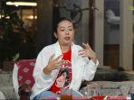 soimah-saat-menjadi-bintang-tamu-dalam-podcast-youtube-tangkapan-layar-kanal-youtube-mojokdotco-2.jpg