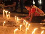 solidaritas-tragedi-bom-sarinah-di-bandung_20160116_173247.jpg