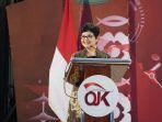sophia-wattimena-ojk.jpg