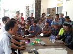 sopir-angkot-demo_20160113_145828.jpg<pf>sopir-angkot-demo_20160113_145900.jpg