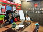 sopir-angkot_20160916_154545.jpg