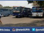 sopir-bus-mogok_20160423_174432.jpg