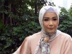 soraya-larasati-rayakan-idul-fitri-di-jakarta_20180531_165639.jpg