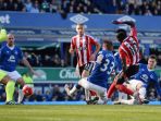 southampton-vs-everton_20171126_184414.jpg