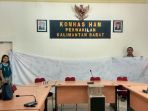 spanduk-dukungan-untuk-komnas-ham-kalbar_20170106_152855.jpg