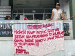 spanduk-pemberitahuan-yang-dipajang-di-depan-rumah-sakit-islam-ternate.jpg