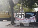 spanduk-penolakan-aksi-jalan-sehat-9-september-neno-warisman-ahmad-dhani_20180903_135402.jpg