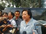 sri-adiningsih_20150328_002353.jpg
