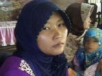 sri-utami-29-anak-dari-patmi-48-seorang-petani-di-pegunungan-kendeng_20170321_202339.jpg