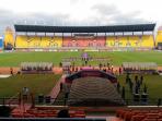 stadion-jalak-harupat-ps-tni-vs-pusamania-borneo-fc_20160322_181316.jpg