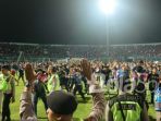 stadion-kanjuruhan-rusuh-arema-fc-malang_20180416_002756.jpg