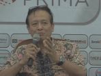 staf-ahli-menkominfo-henri-subiakto_20170909_161334.jpg