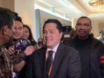 staf-khusus-di-kementrian-bumn-dampingi-erick-thohir-di-klb-pssi.jpg