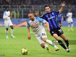 stanislav-lobotka-dan-matteo-darmian.jpg